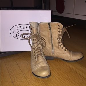 Steve Madden Combat Boots Sz 5.5